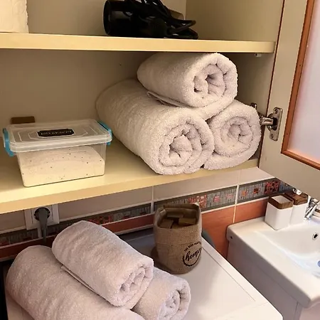 Charm And Cosy 2br Apartment Istanbul